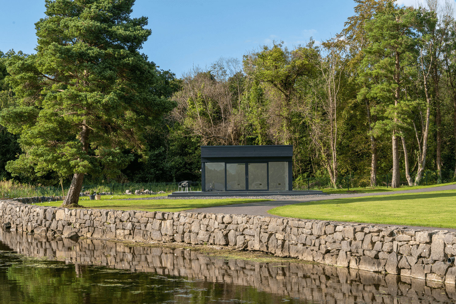 Lakeside Garden Room